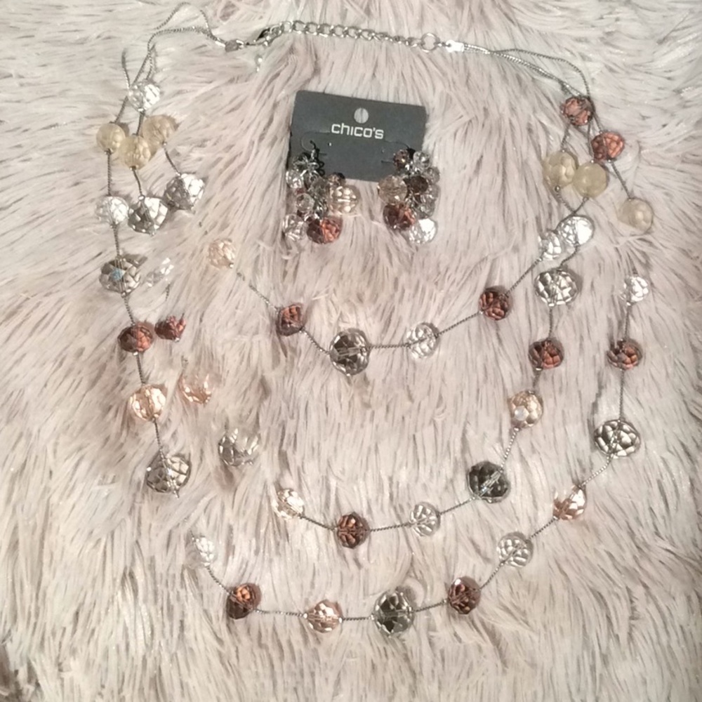 🐚💖NEW Chico’s Shaspa Necklace and Earnings Set